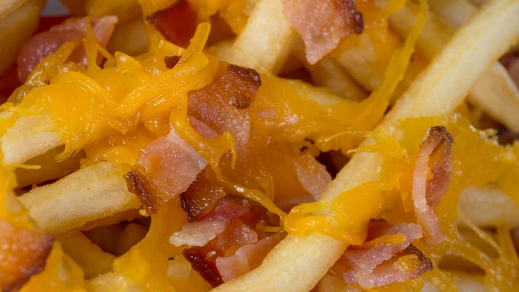 BACON CHEDDAR FRIES